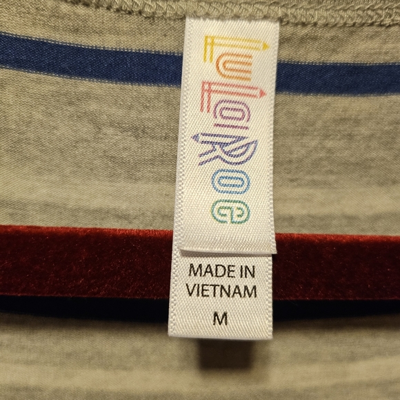 Lularoe Perfect T Size M EUC - Picture 3 of 4